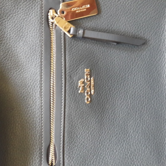 Coach Leather Shoulder Bag - Picture 3 of 8